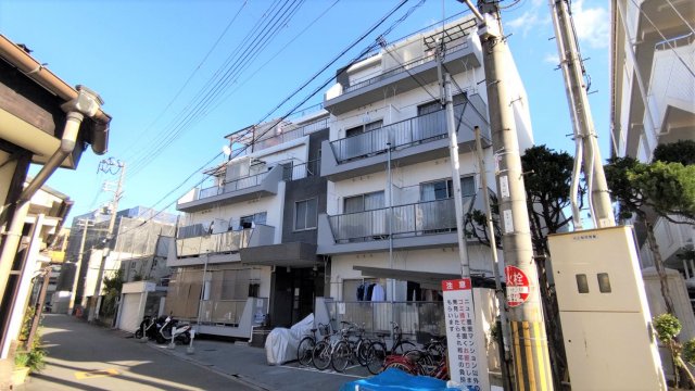建物外観　閑静な住宅街の物件です