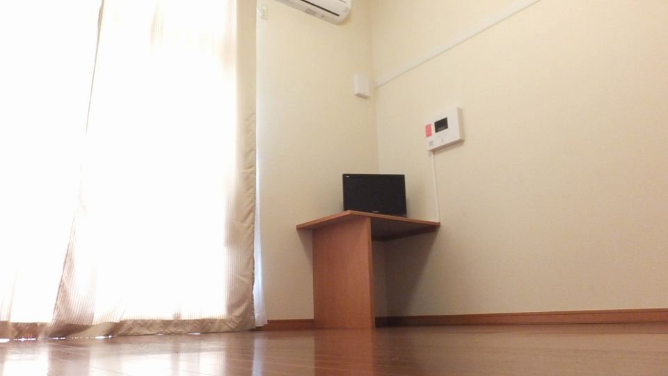 居室・リビング　1Fの床面は、フローリング敷き