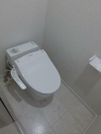 トイレ　コンパクトで使いやすいトイレです