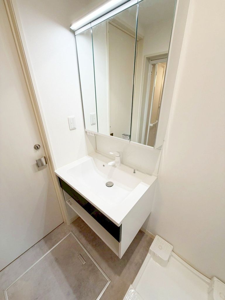 洗面設備　独立洗面台