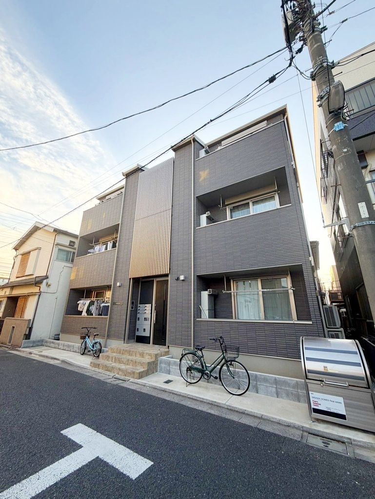 建物外観　共有部分