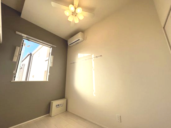 居室・リビング　居室