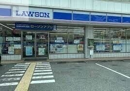 コンビニ　ローソン枚方南中振二丁目店（コンビニ）まで458m