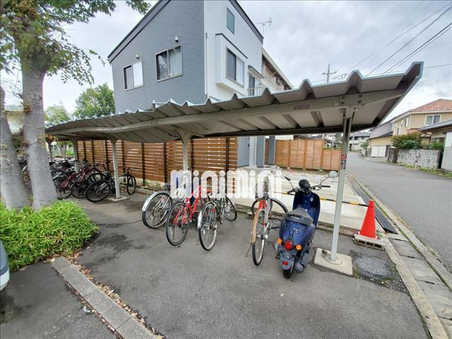 駐車場　駐輪場