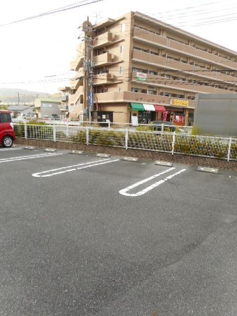 駐車場　駐車場です。