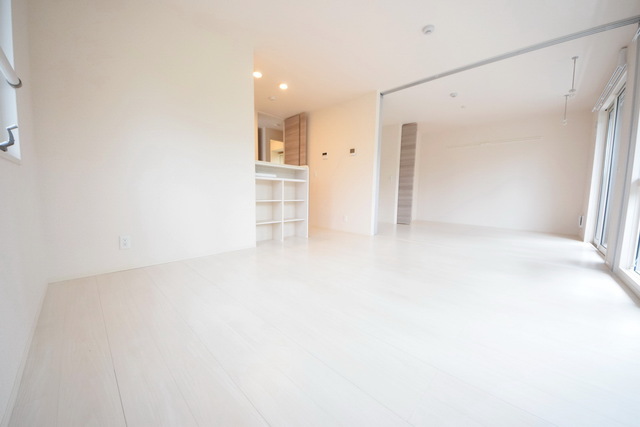 居室・リビング　～ゆったりリビング～