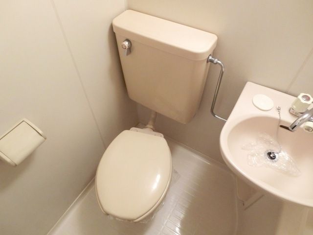 トイレ　トイレ