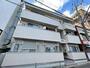 梅島駅より徒歩4分 築16年10ヶ月 3階建の賃貸物件