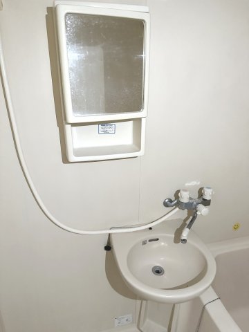 洗面設備　同間取りの1Fお部屋　洗面台