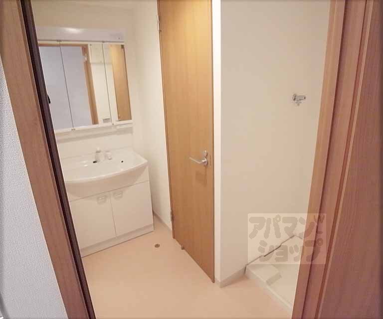 洗面設備　洗面所です。シャンプードレッサー！