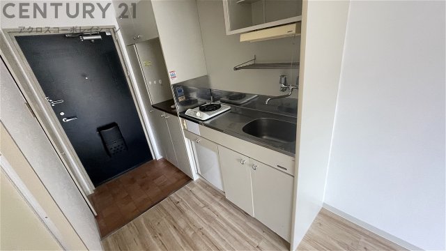 キッチン　収納が便利な１口コンロのキッチンです♪