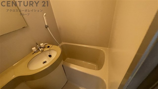 バス・シャワールーム　シンプルで機能的なユニットバスです！