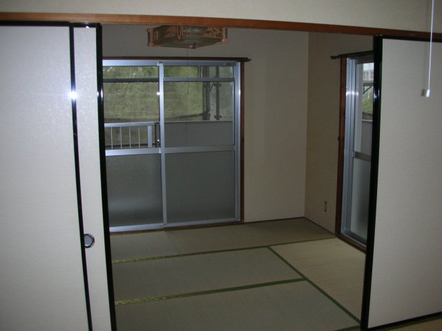 居室・リビング　同型イメージ