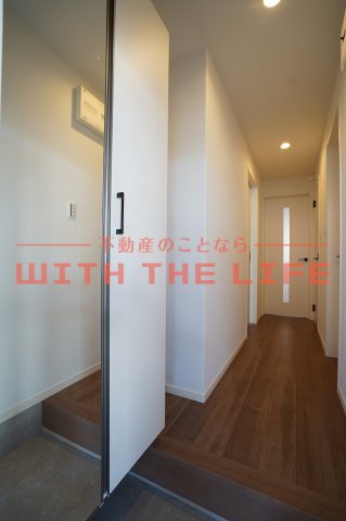 玄関　落ち着いた玄関です