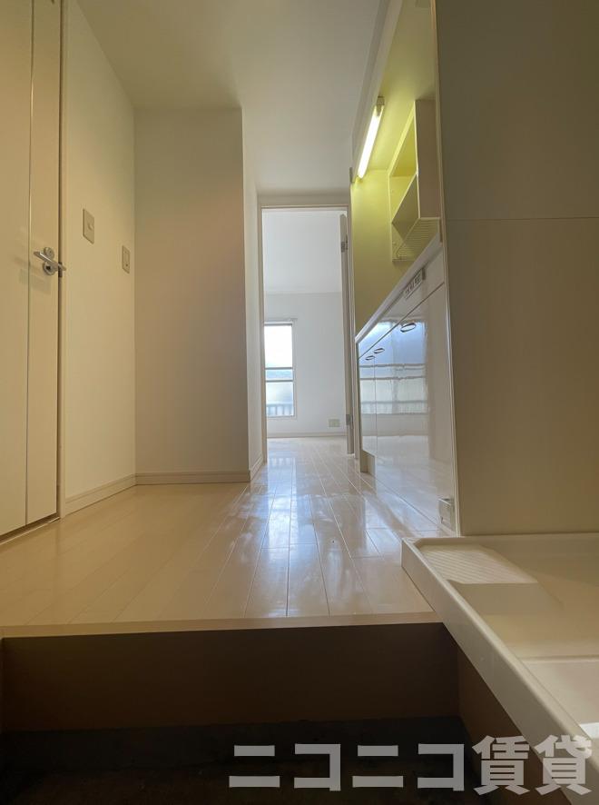 玄関　別号室イメージの為、現状を優先致します。