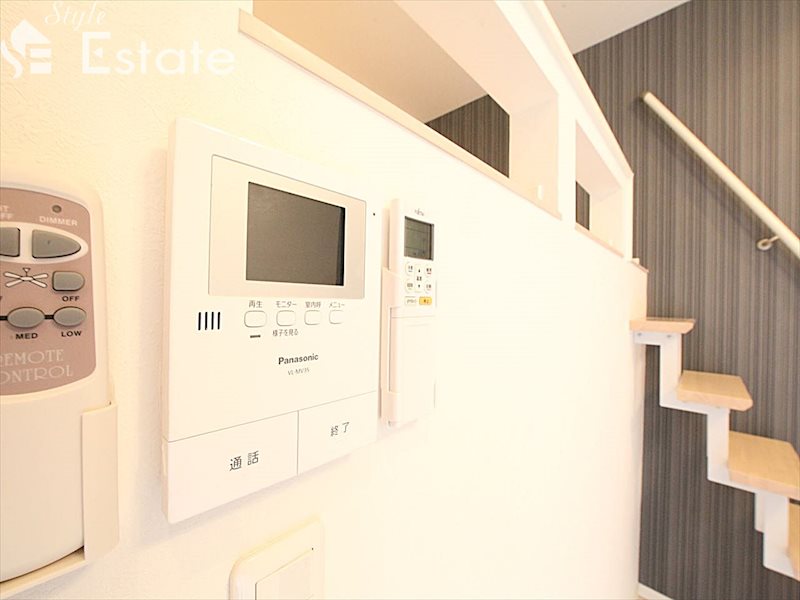 セキュリティ　モニター付きインターホン