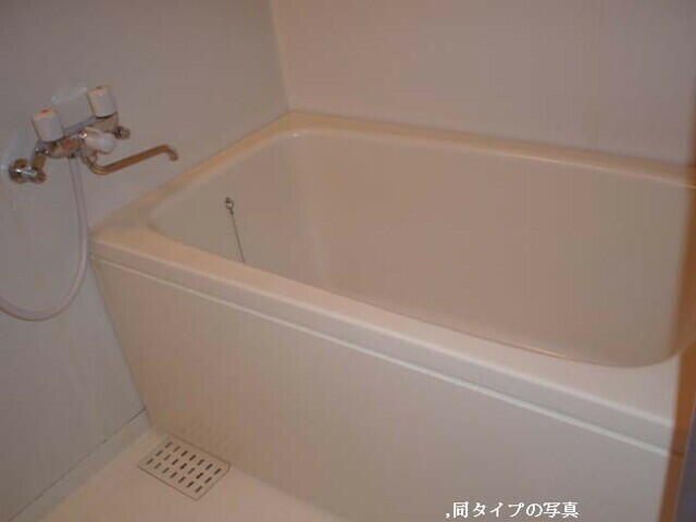 バス・シャワールーム　同タイプ別部屋画像・現況優先