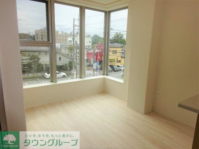 居室・リビング　お問合せはタウンハウジングまで！※現地待合わせ相談可能