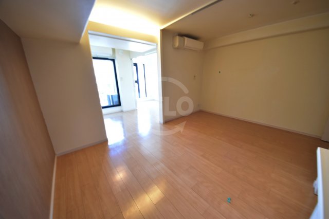 居室・リビング　Imperial Suite 南堀江（インペリアルスイート南