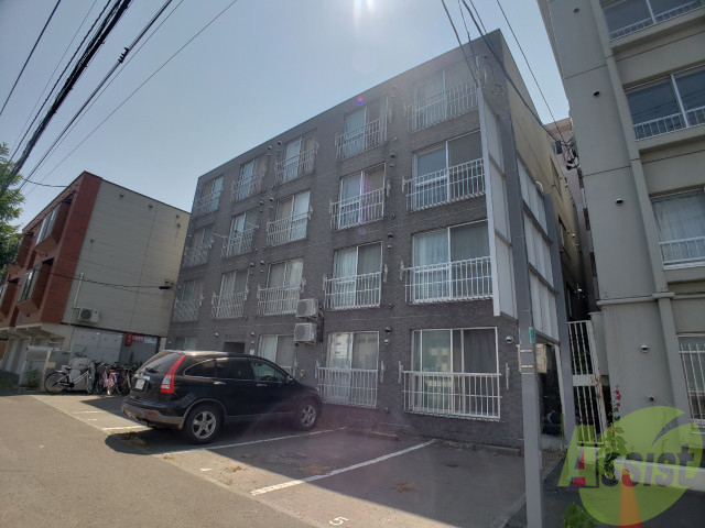 建物外観　札幌市北区北２２条西「グランメゾン２２」