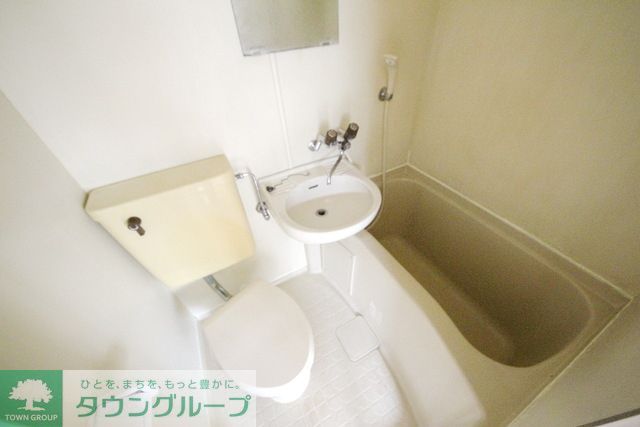 バス・シャワールーム　同建物別部屋写真