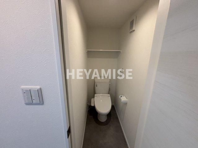 トイレ　※室内画像は類似物件のもの