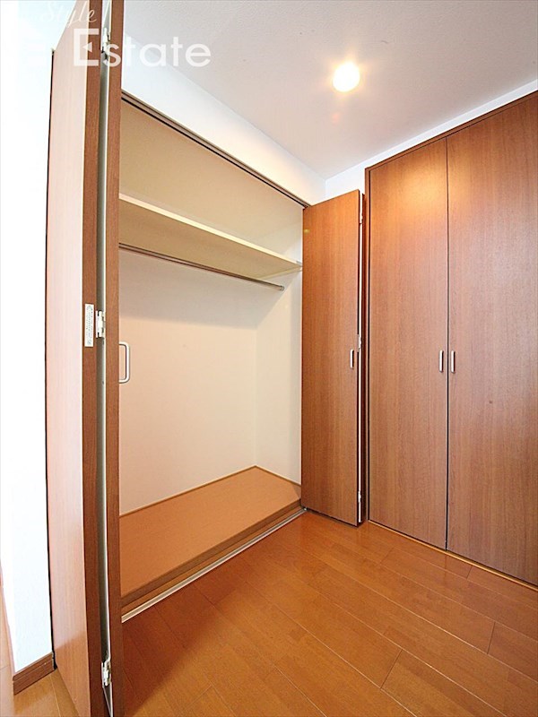 収納　クローゼット