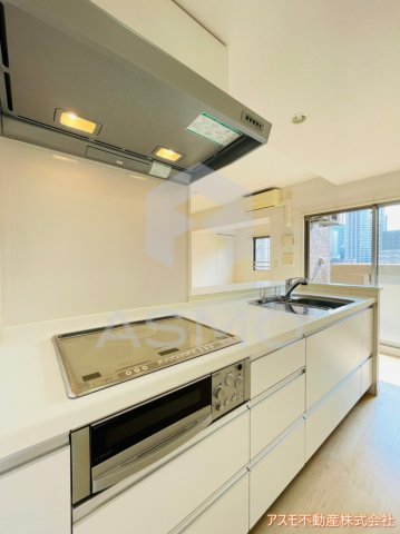 キッチン　同マンション別部屋　参考写真