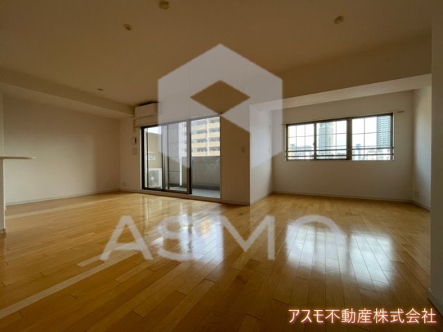 居室・リビング　同マンション別部屋　参考写真