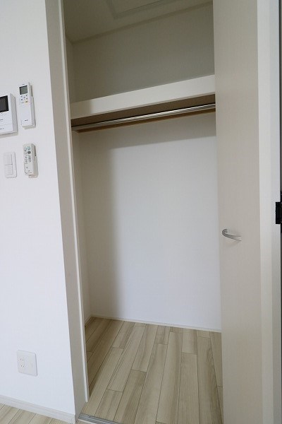収納　洋室のクローゼット収納です。