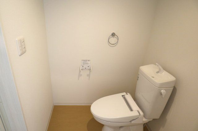 トイレ　※別部屋写真参照
