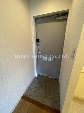 玄関　落ち着いた玄関です