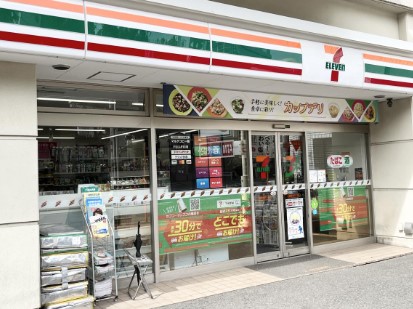 コンビニ　セブンイレブン豊島東池袋5丁目店（コンビニ）まで435m