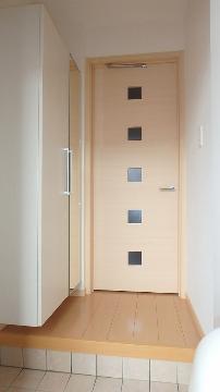 玄関　玄関（イメージ）