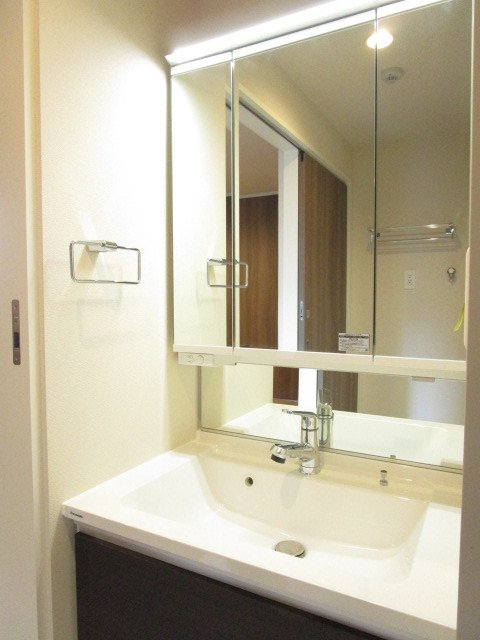 洗面設備　独立洗面台