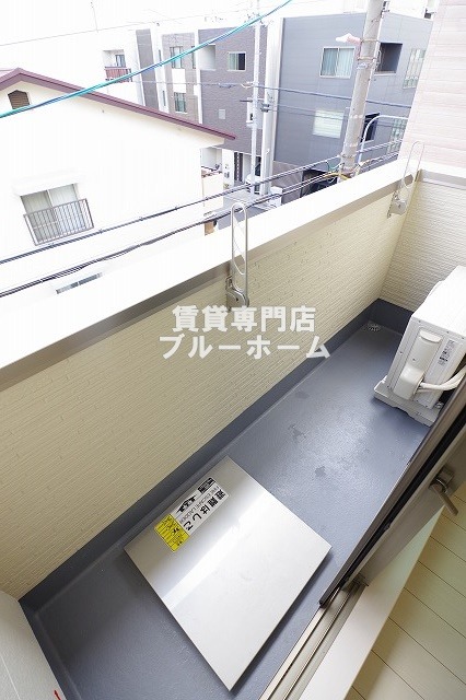 バルコニー　風通しの良いバルコニー！