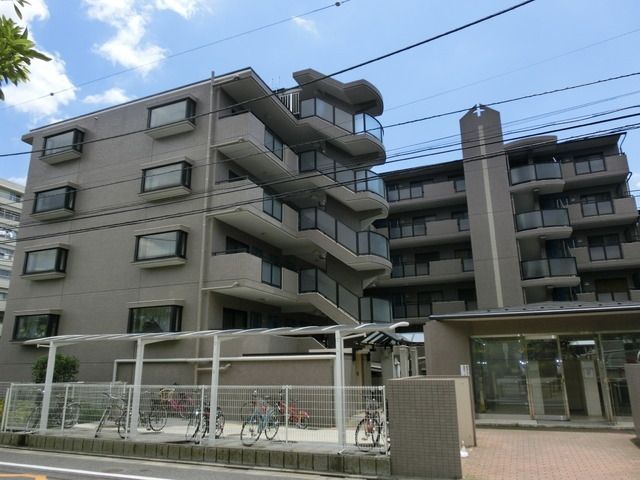 駐車場　★駐車場スペースもございます★