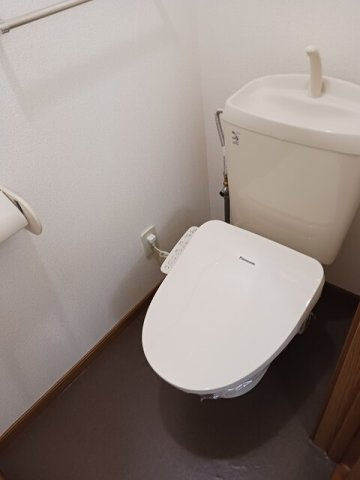 トイレ　シンプルで使いやすいトイレです