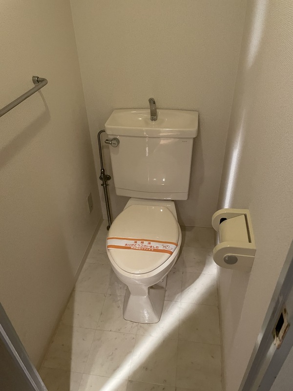 トイレ　※反転タイプ