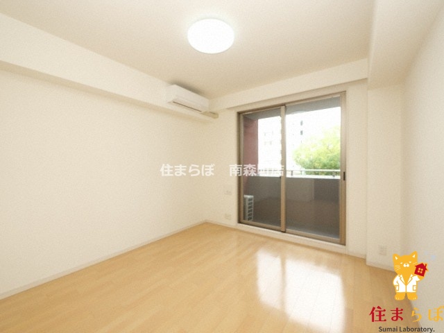 居室・リビング　「“合う暮らし”を、LINEで一緒に描こう。」