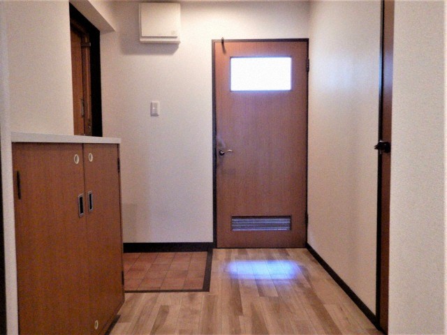 玄関　ガス料金定額制で安心☆