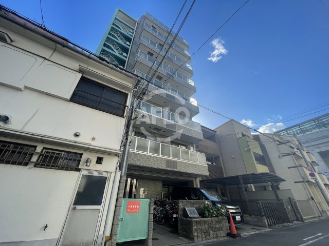 建物外観　ロイヤルコート　外観