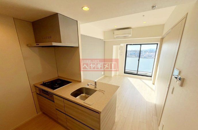 居室・リビング　キッチン