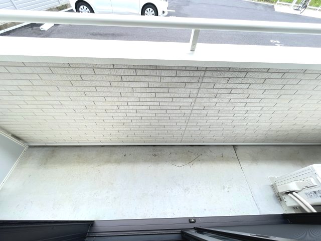 バルコニー　広々としたバルコニーです