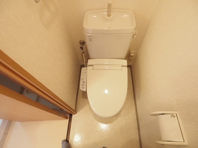 トイレ　ウォシュレット