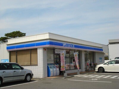 コンビニ　ローソン徳島中島田町店（コンビニ）まで877m