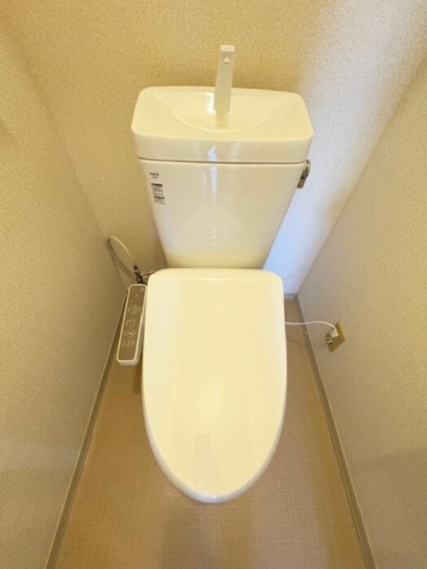 トイレ　図面と現状に相違がある場合には現状を優先