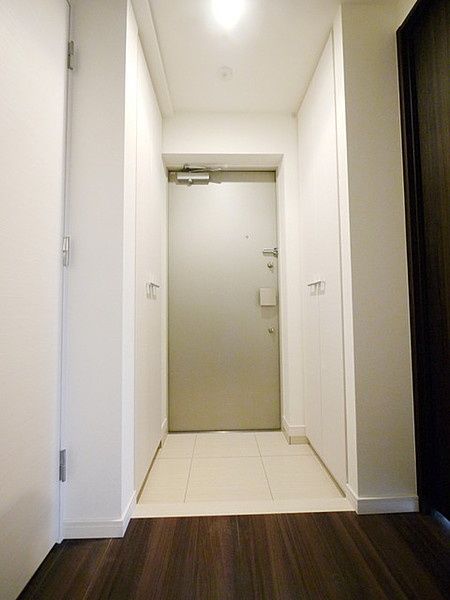 玄関　（別タイプ参考写真）プレセダンヒルズ王子神谷駅前　北区王子5