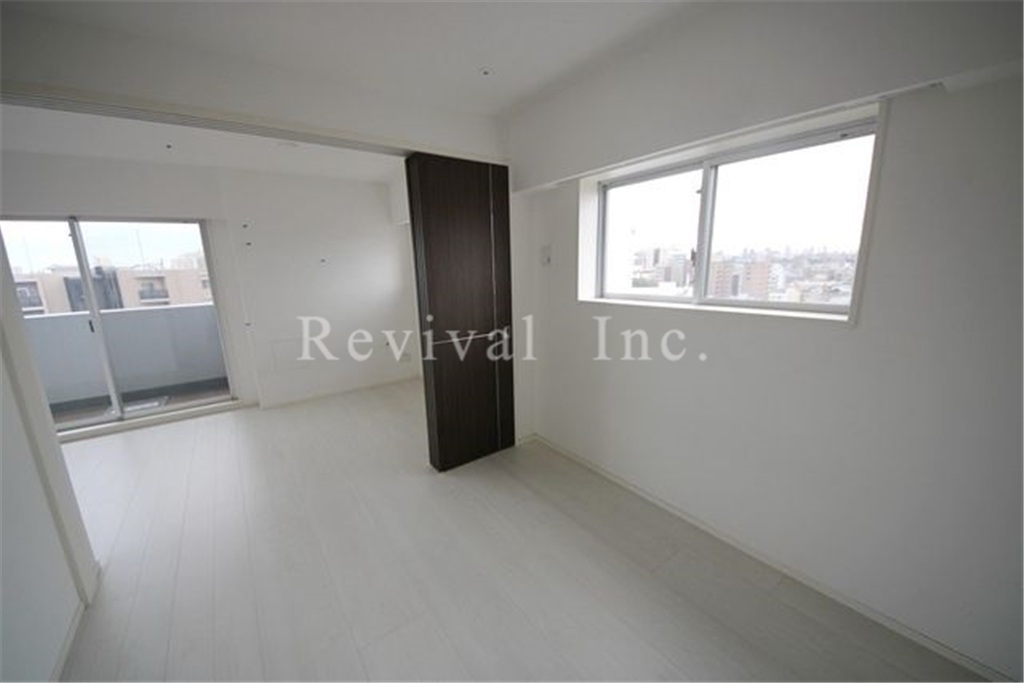 その他部屋・スペース　明るい居室でございます