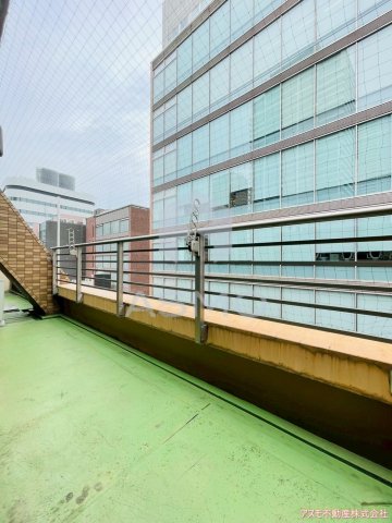 バルコニー　同マンション別部屋　参考写真